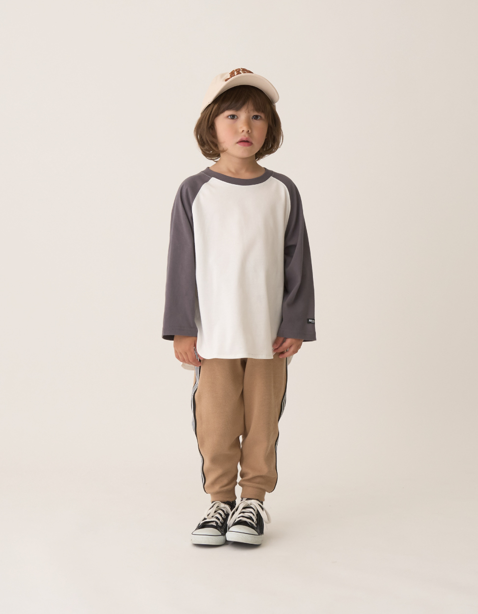 b.ROOM 2025 autumn collection