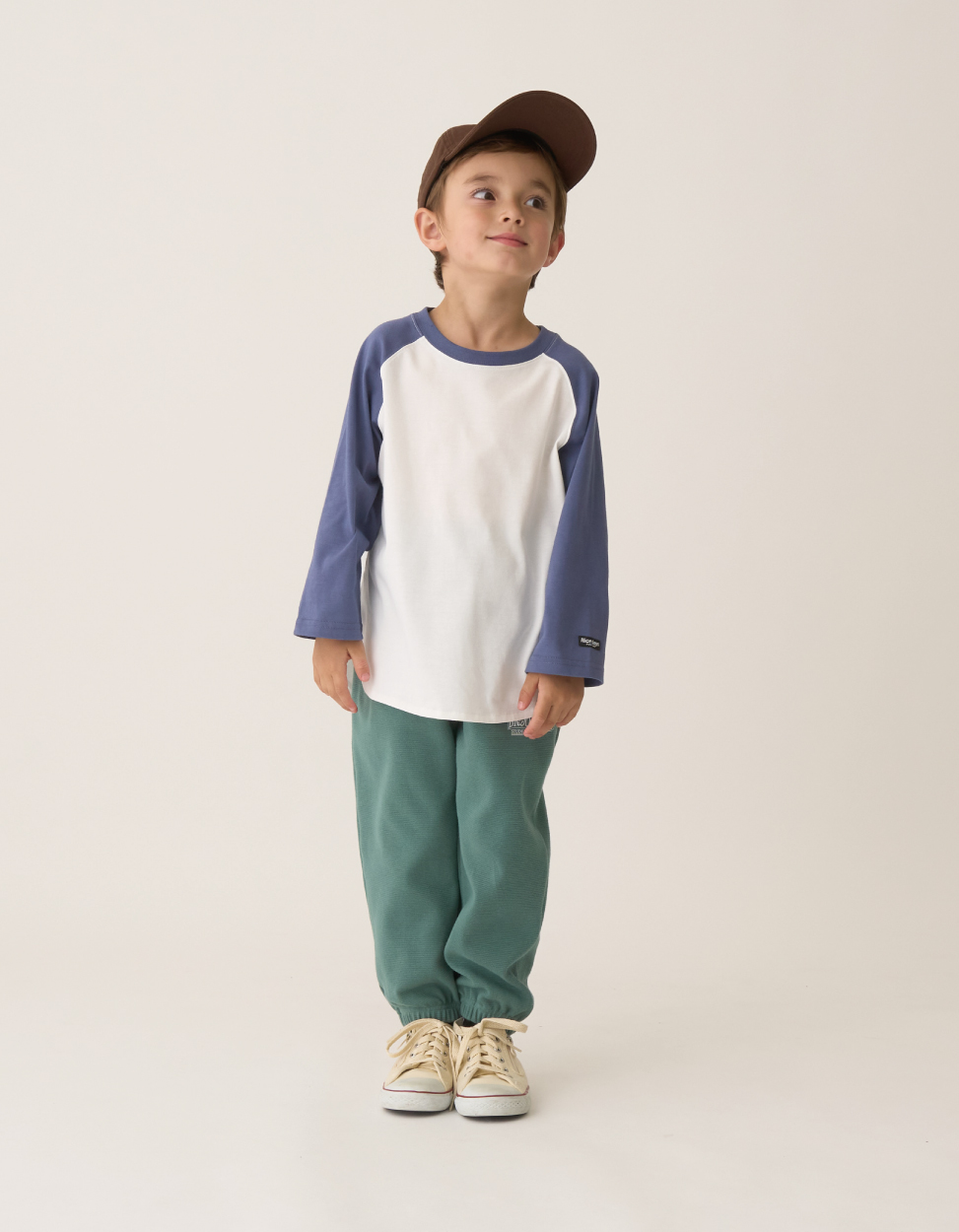 b.ROOM 2025 autumn collection