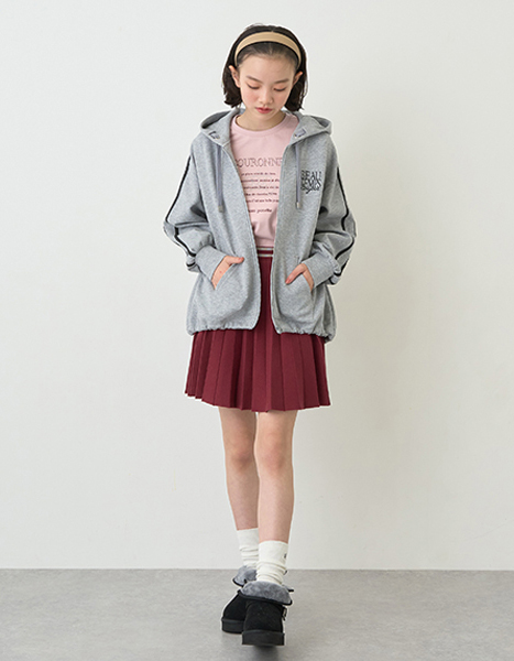 pom ponette junior 2024 AUTUMN COLLECTION