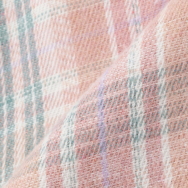4651208