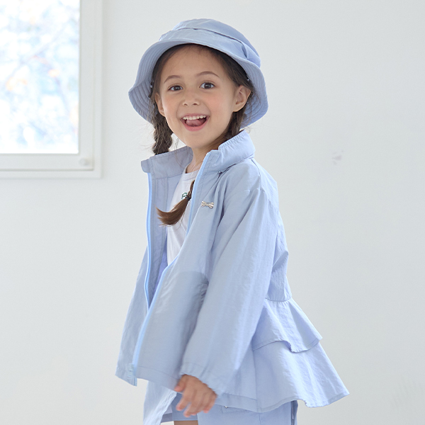 【大人気カラー再入荷】【撥水加工】バックフリルAラインマウンテンパーカ(収納袋付き)