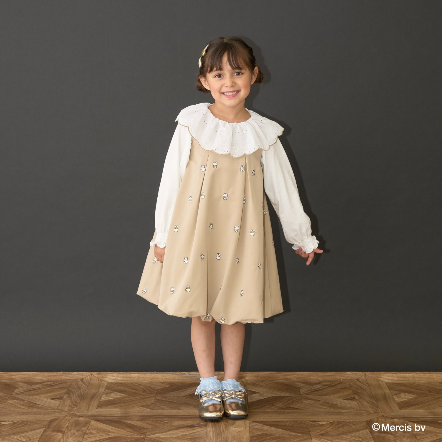 【予約商品】【Miffy】刺しゅう総柄バルーンワンピース