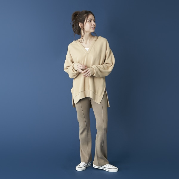 フロントスリットニットパンツ