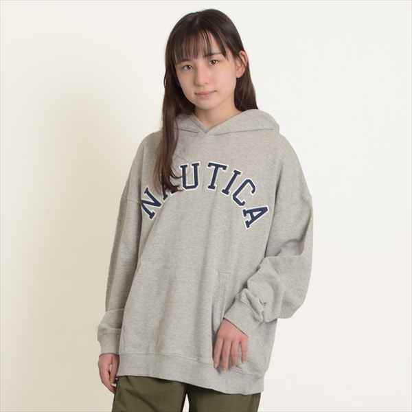 【再入荷】【NAUTICA】フロントロゴアップリケ刺繍プルパーカー