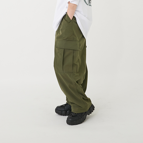 【大人向けサイズあり】【Easycare】ポリストレッチ・カーゴパンツ