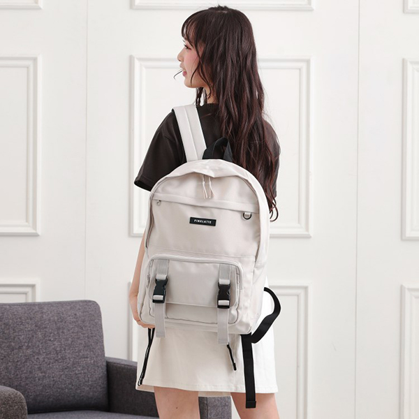 【再値下げ】【接触冷感／容量約21L】バックルリュック