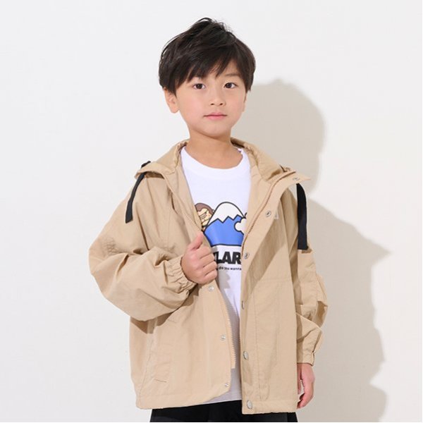 バックロゴブルゾン