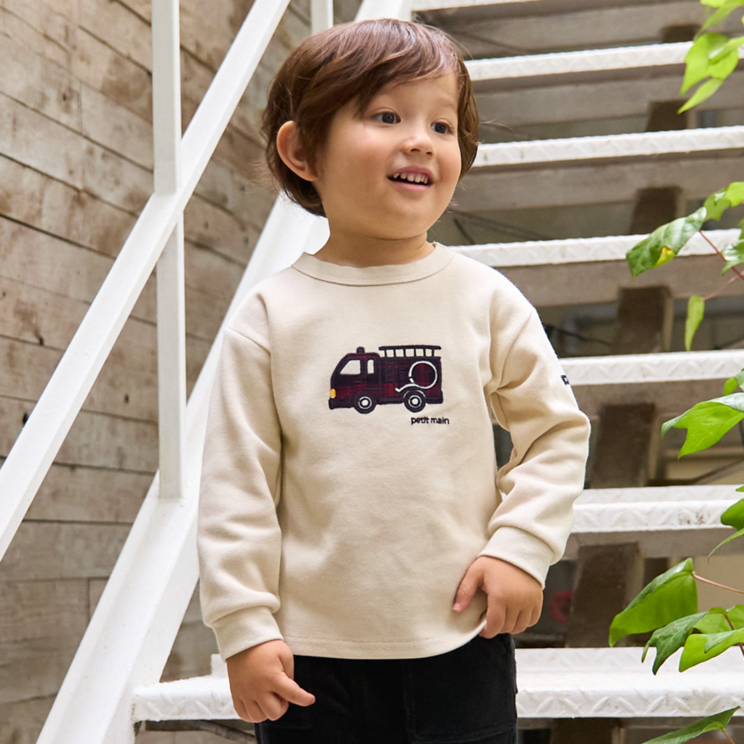 働く車アップリケ接結長袖Tシャツ