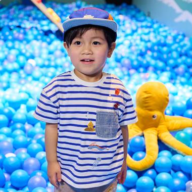 【人気商品のため再入荷】深海刺しゅうボーダー半袖Tシャツ