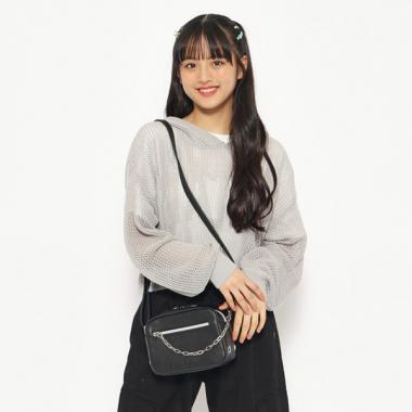チェーン付きショルダー