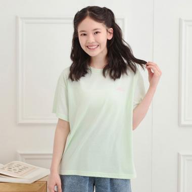 バックプリントTシャツ