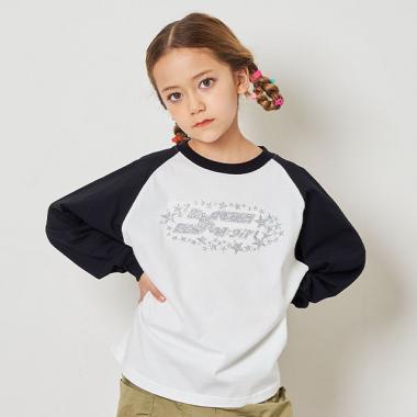 エンボスラメロゴラグラン長袖Tシャツ