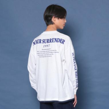 【STREET】バック発砲プリント袖ロゴビッグ長袖Tシャツ