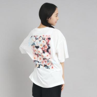 【130cmあり】バックフォトプリントTシャツ