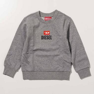 【DIESEL(ディーゼル)Kids&Junior】ワンポイントブランドロゴスウェットプルオーバー
