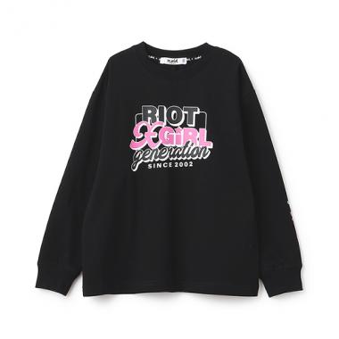 【10月中旬発売予定】ロゴプリント長袖Tシャツ